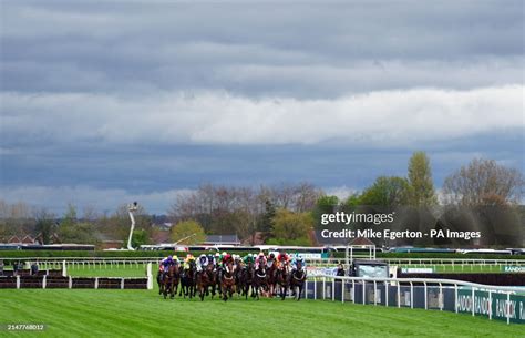 grand national runners and riders